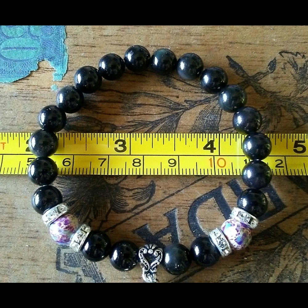 🌙🖤Bat Charm Stone Bracelet - Picture 13 of 15